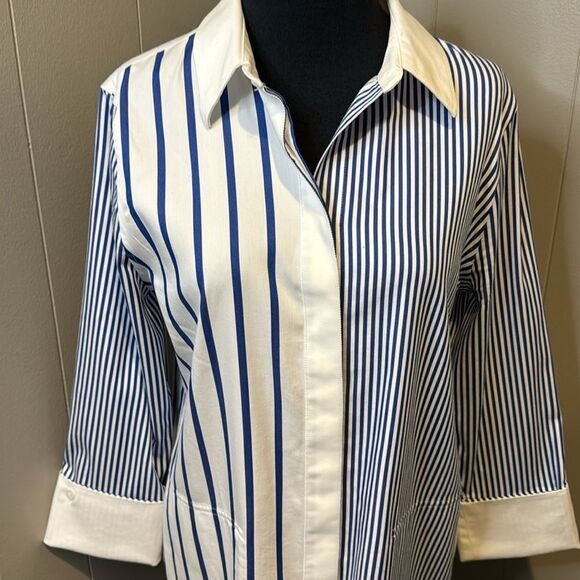 Chico’s blue/white stripe no-iron button front long tunic. 3/4 cuffed sleeves. - Picture 3 of 9